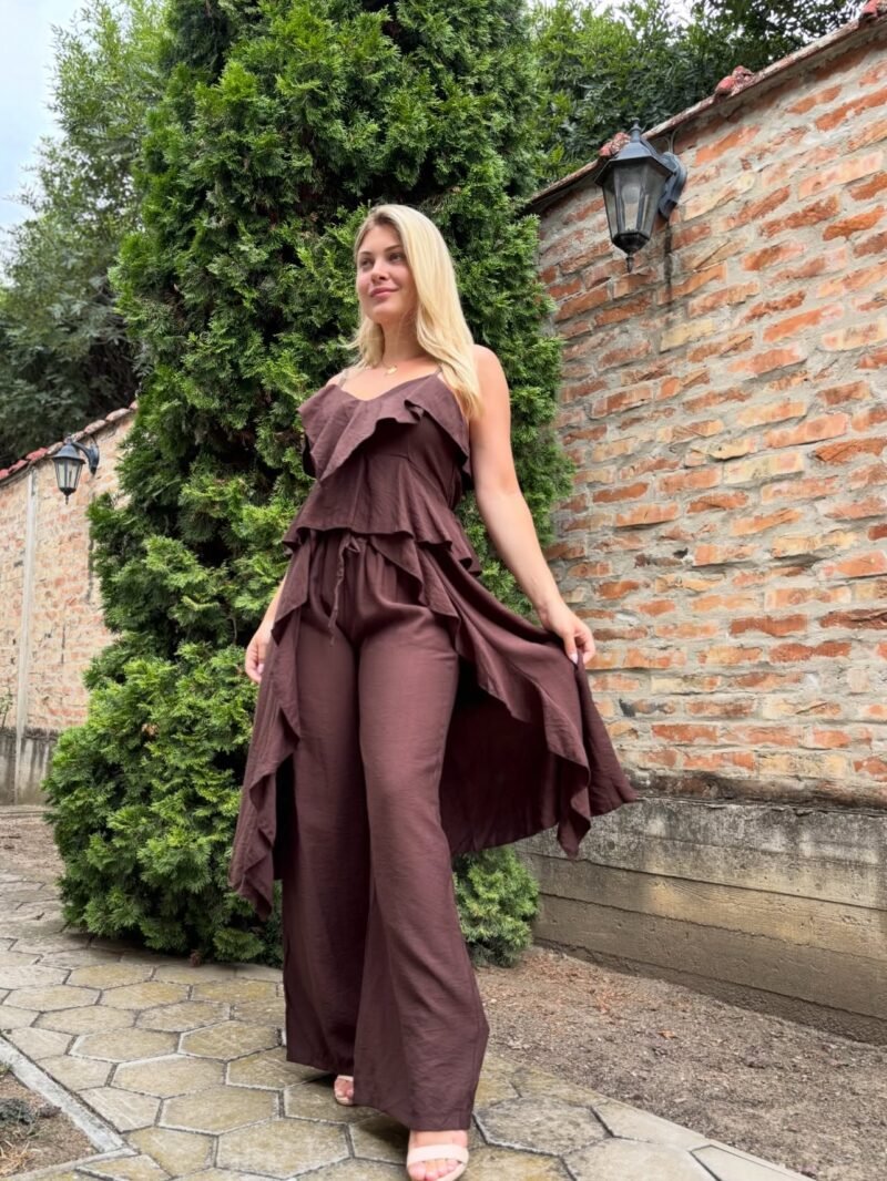 Komplet Cascade sa volanima